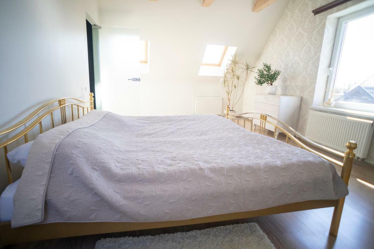 Sveciu Namai Lanko G. Hotel Klaipėda Buitenkant foto